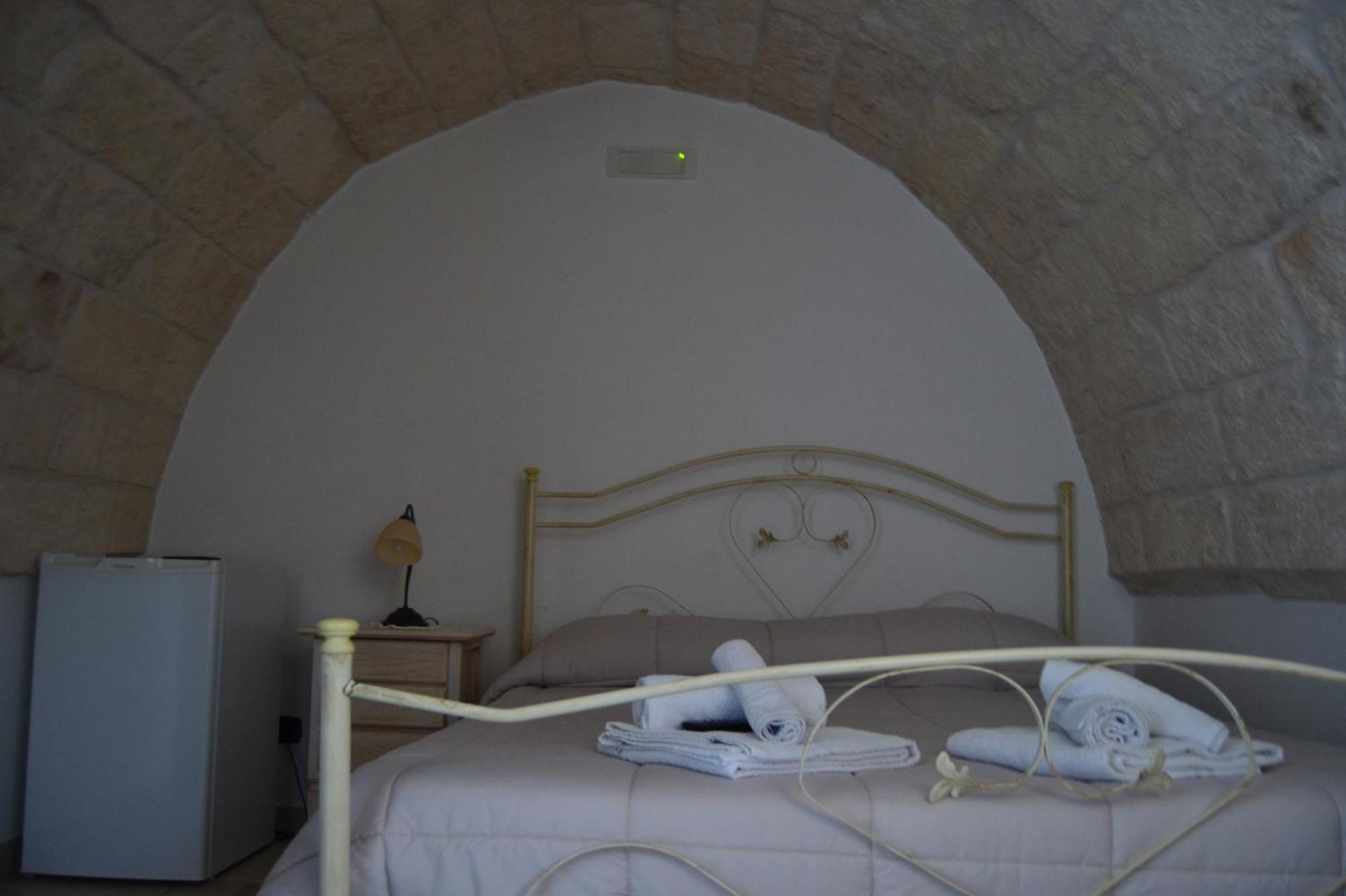 Al Borgo Antico Ristorante E B&B Crispiano Zewnętrze zdjęcie